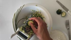 Grattugia le zucchine