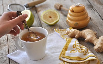 Tisana zenzero, limone e miele: raffreddore addio!