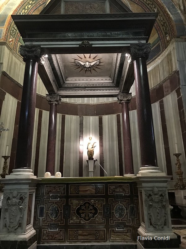 Sant'Agnese fuori le Mura a Roma: ciborio